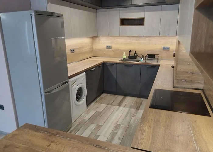 Beachside Center # 3 *